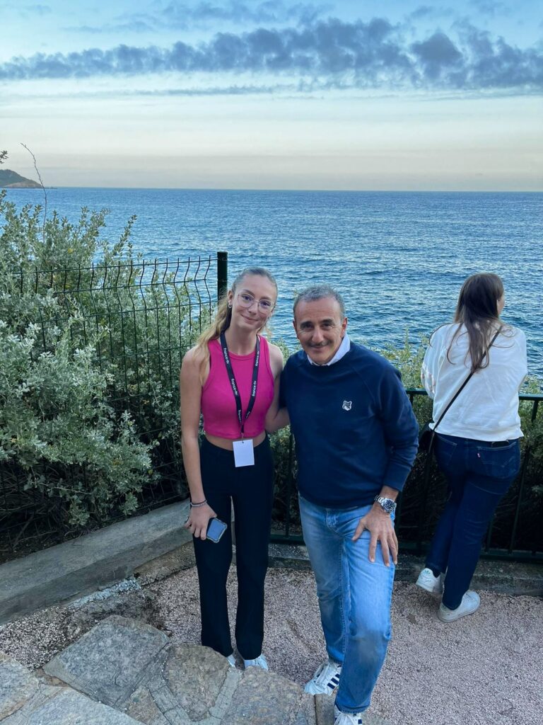 81b8456c 34aa 465c 84f6 F4f0c92bd5c9 768x1024